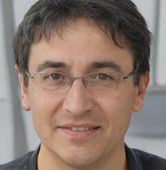 Kamil Tomaszewski